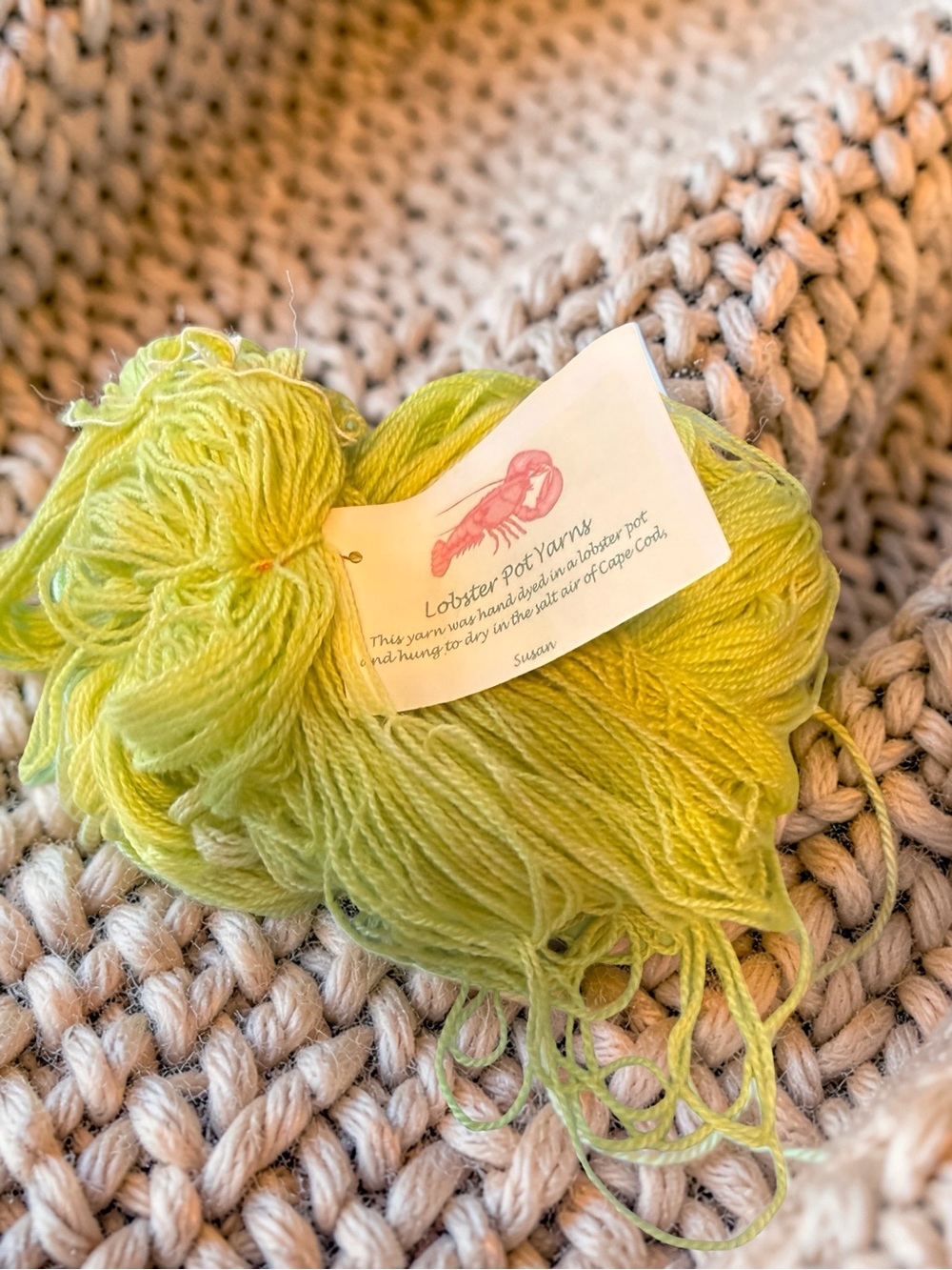 Cashmere Hand-Dyed Lime Green Yarn Skein